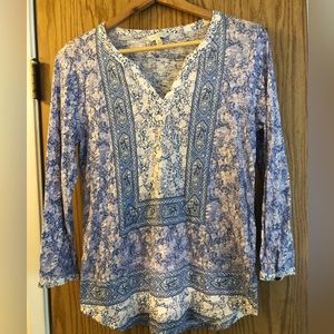 Lucky Brand Blue And White Floral Rounded Hem Peasant Top